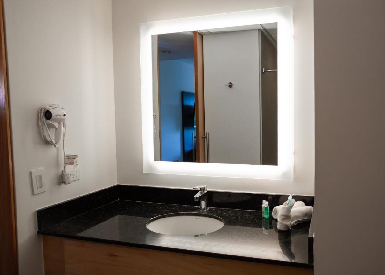 Holiday Inn Express Managua By Ihg Eksteriør billede